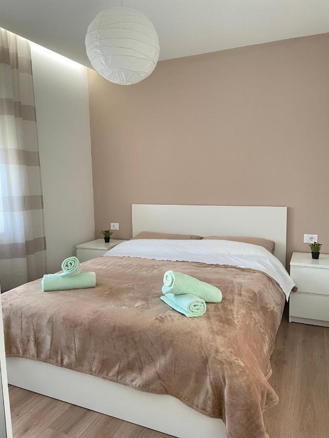 Penny Epetium Apartamento Stobreč Exterior foto