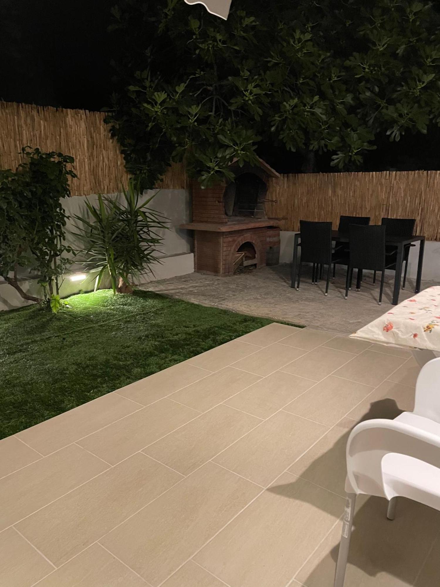 Penny Epetium Apartamento Stobreč Exterior foto