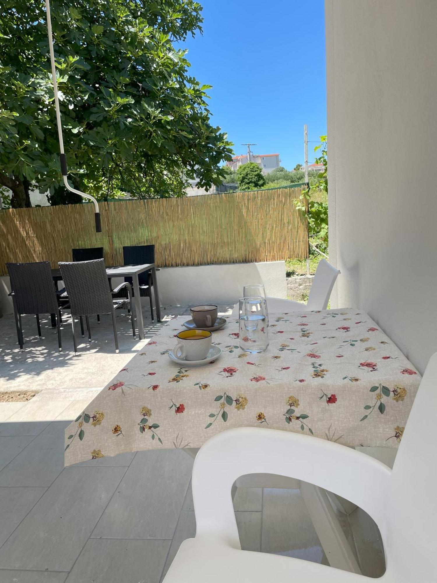 Penny Epetium Apartamento Stobreč Exterior foto